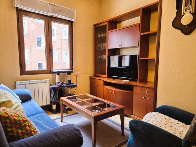 Piso En venta en Calle Cabrales, 126, Centro, Gijón photo 0