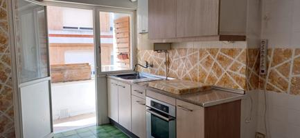 Piso En venta en Calle Alegría, 26, Este, Gijón photo 0