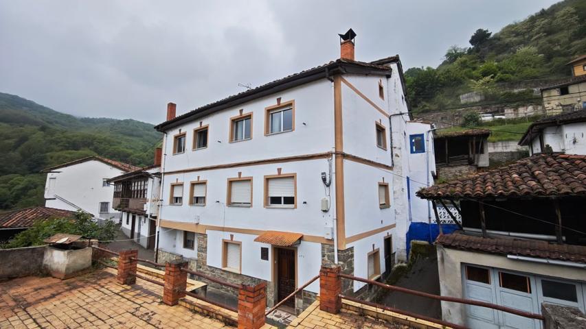 Piso En venta en Barrio La Vega, 167, Aller photo 0