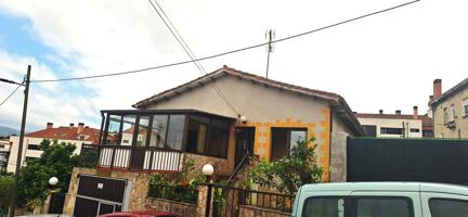 Casa En venta en Calle Santa Emilia, Este, Gijón photo 0