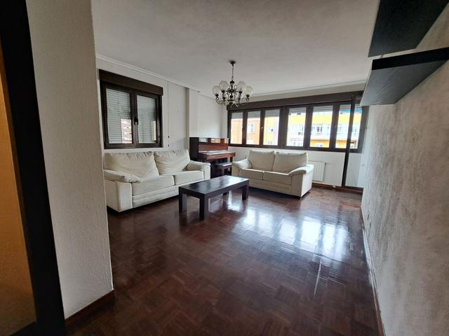 Piso En venta en Cl Pruneda, 3, Centro, Avilés photo 0