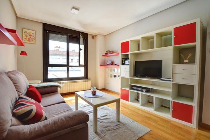 Piso En venta en Av Hermanos Felgueroso, 58, Este, Gijón photo 0
