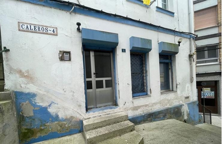 Casa En venta en Calle Caleros, 0, Luarca - Valdés photo 0