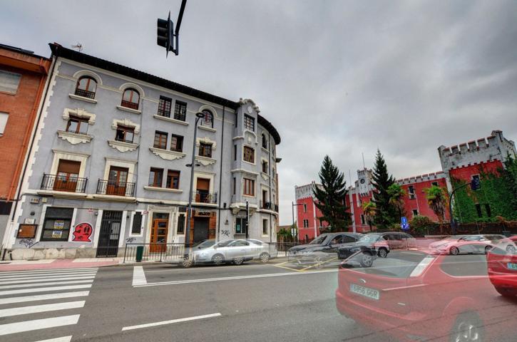 Piso En venta en Cl General Elorza, 2, Fozaneldi-Tenderina-Ventanielles, Oviedo photo 0