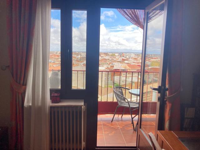 Piso En venta en Cl Don Victor Peñasco, Tomelloso photo 0