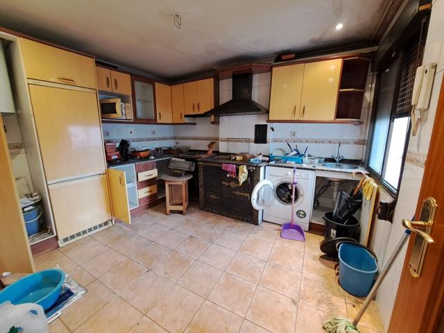 Piso En venta en Avenida De Gijón, 104, Llaranes, Avilés photo 0