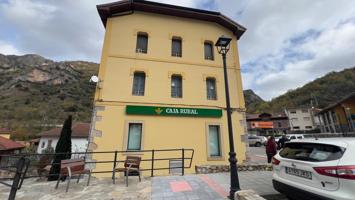 Piso En venta en Cl Narciso H.vaquero, Somiedo photo 0