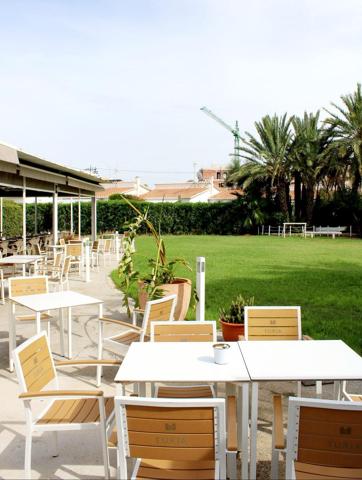 L57- TRASPASO BAR RESTAURANTE CON TERRENO photo 0