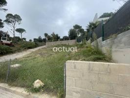 PARCELA DE 884 M2 EN ZONA RESIDENCIAL DE TREUMAL photo 0