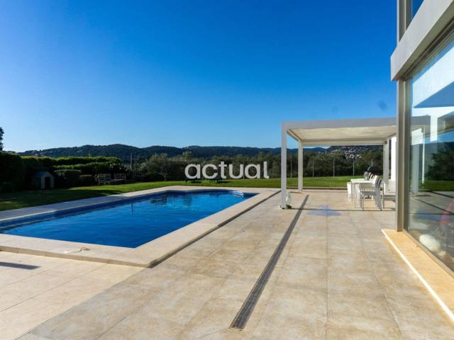 Preciosa casa en urbanización privilegiada de Calonge. photo 0