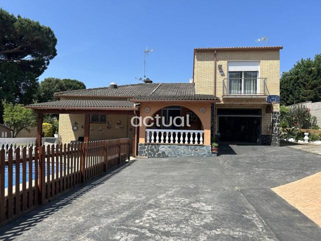 Venta de casa en Vidreres photo 0