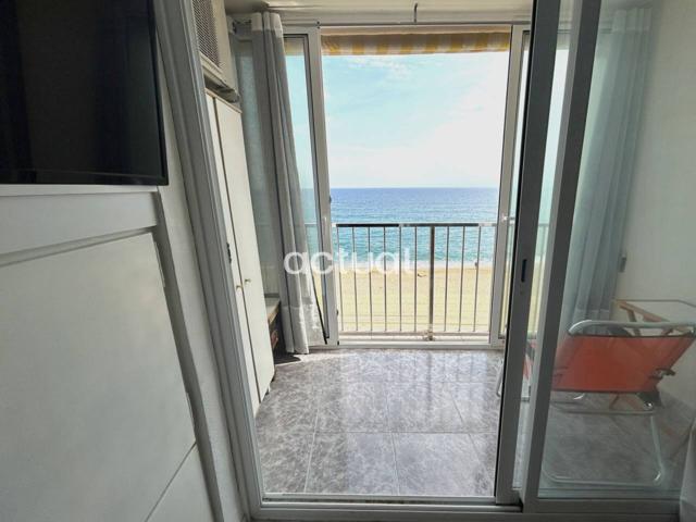 Venta de estudio en Platja d'Aro frontal al Mar photo 0