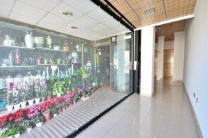 Local comercial listo para entrar y abrir negocio en zona comercial de La Gangosa, junto a Terriza photo 0