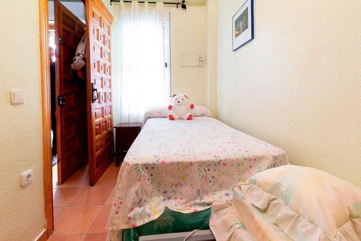Casa En venta en Avenida De Alemania, La Mata, Torrevieja photo 0