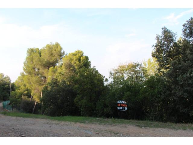 Terreno en venta en Montornès del Vallès photo 0