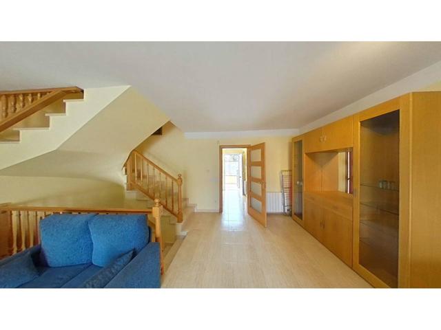 Chalet pareado en venta en Miami Platja photo 0