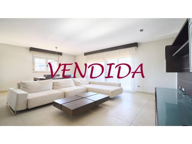 Casa pareada en venta en Corró d'Avall photo 0