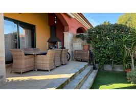 Casa en venta en Mont-roig del Camp photo 0