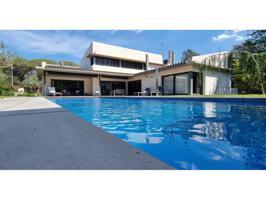 Torre en venta en Vilanova del Vallès photo 0