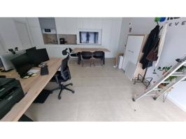 Local en venta en L'Hostal-Lledoner(08402) photo 0