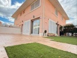 Venta de Chalet Adosado en Mont-roig del Camp photo 0