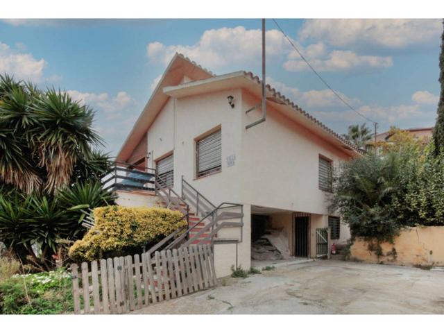 Venta de chalet en Lliçà d'Amunt photo 0