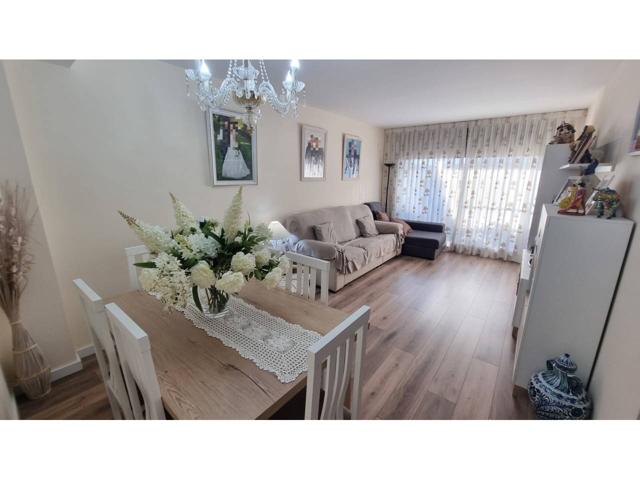 Venta de piso seminuevo en el Lledoner de Granollers photo 0