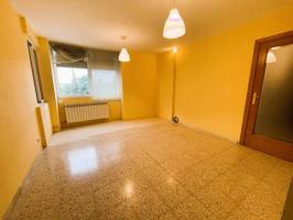 Avenida Concordia: Impecable piso de 4 habitaciones SOLO PARA INVERSORES - ALTA RENTABILIDAD photo 0