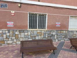 LOCAL COMERCIAL CON SALIDA DE MONTACARGAS EN 980 EUROS photo 0