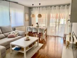 VENTA DE PRECIOSO PISO TOTALMENTE REFORMADO EN LA PLAYA DE SEGUR DE CALAFELL photo 0