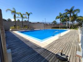 SE ALQUILA LOFT CON GARAJE Y PISCINA EN COMPLEJO PRIVADO CON SEGURIDAD 24H photo 0