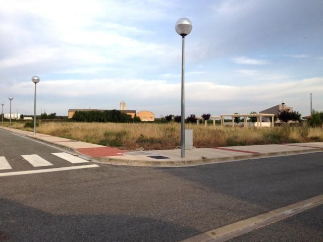 Parcela urbanizada en Olite photo 0