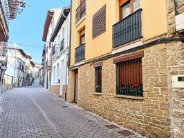 Apartamento en venta en Monreal photo 0