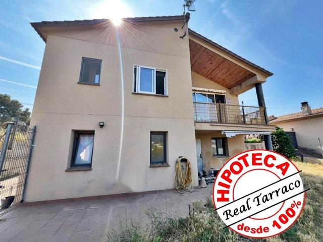 ¡Descubre este espectacular chalet independiente en la prestigiosa urbanización Mas del Plata, Cabra del Camp! photo 0