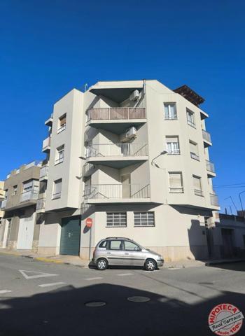 Amplio piso de 4 dormitorios en Amposta – Oportunidad bancaria photo 0