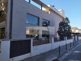 Edificio en venta en Castelldefels de 500 m2 photo 0