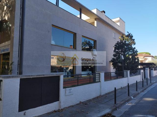 Edificio en venta en Castelldefels de 500 m2 photo 0