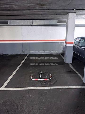 Plaza De Parking en venta en Oviedo de 12 m2 photo 0