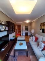 Piso en venta en Oviedo de 98 m2 photo 0