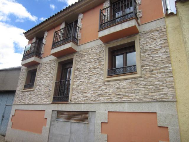 Venta de Casa en El Cabaco photo 0