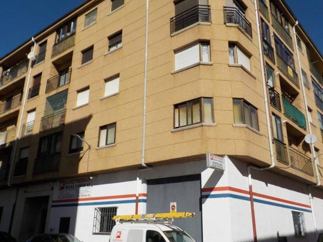 Venta de un piso en Ciudad Rodrigo photo 0