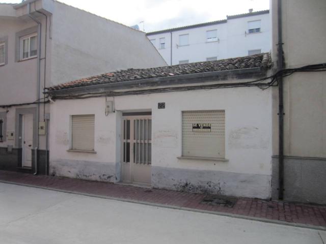 Casa en venta en Ciudad Rodrigo photo 0