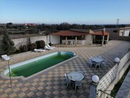 Venta de Edificio en Fuentes de Oñoro photo 0