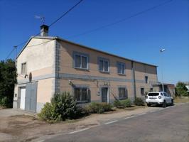 Casa en venta en Ciudad Rodrigo photo 0