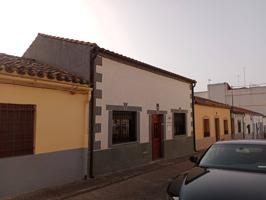 Casa adosada en venta en Ciudad Rodrigo photo 0