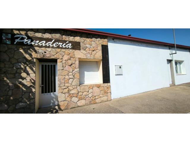 Venta de local comercial en Morasverdes photo 0