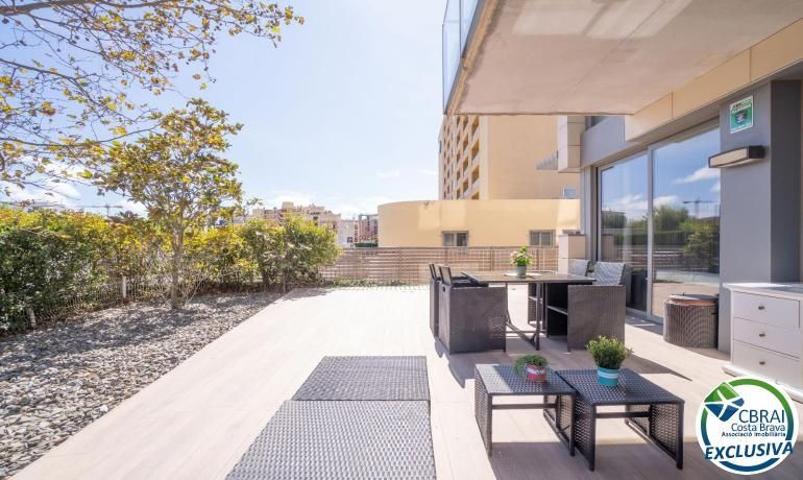 Piso En venta en Roses photo 0