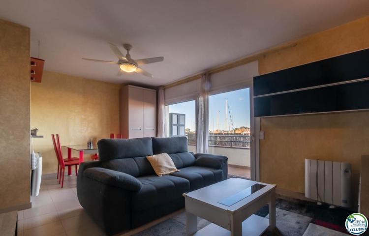 Piso En venta en Roses photo 0