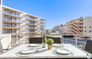Piso En venta en Roses photo 0