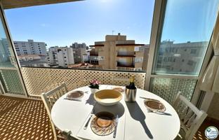 Piso En venta en Roses photo 0
